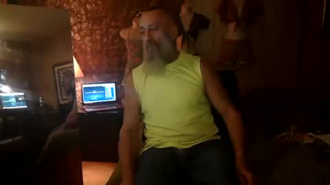 Snapshot of tha_commander69 chatting on December 8, 2:19 pm tha Commander69 online show from December 8, 2:19 pm