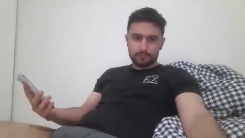 ThaiGuy online show from March 7, 10:56 am