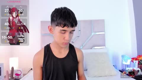 Thayler  online show from November 25, 11:23 am