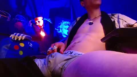 GIORGGIO online show from October 17, 6:39 am