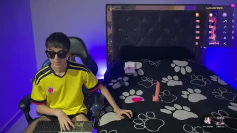 the_boys02 online show from July 4, 2:14 am