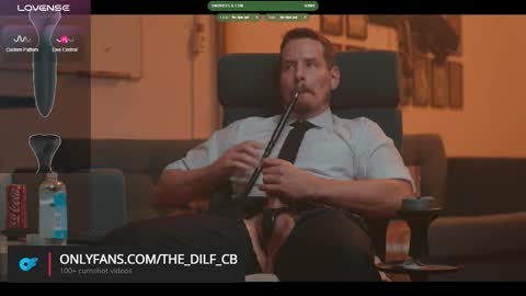 Snapshot of the_dilf chatting on October 17, 6:12 pm The DILF -  online show from October 17, 6:12 pm