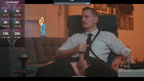 Snapshot of the_dilf chatting on January 27, 3:50 pm The DILF -  online show from January 27, 3:50 pm