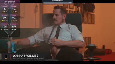 Snapshot of the_dilf chatting on December 15, 3:53 pm The DILF -  online show from December 15, 3:53 pm