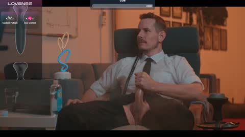 Snapshot of the_dilf chatting on February 6, 10:04 am The DILF -  online show from February 6, 10:04 am