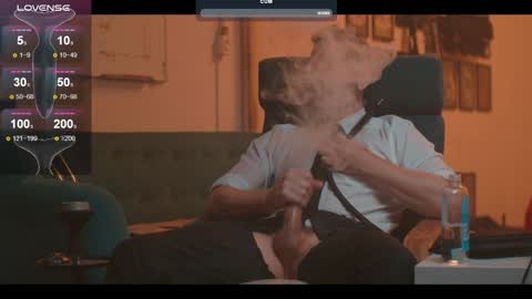 Snapshot of the_dilf chatting on January 6, 4:13 pm The DILF -  online show from January 6, 4:13 pm