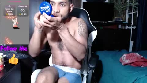 the dog lian online show from January 26, 11:06 am