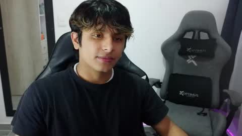 Danny online show from July 31, 11:25 pm