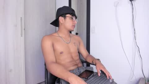 Danny online show from September 29, 6:34 am