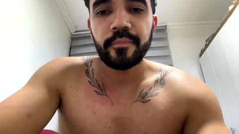 thearcher56 online show from May 1, 2:48 am