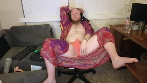 theballboy online show from April 21, 6:08 am