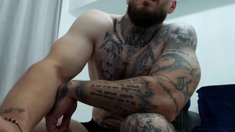 Snapshot of thebestmuscles chatting on September 21, 8:53 pm John online show from September 21, 8:53 pm