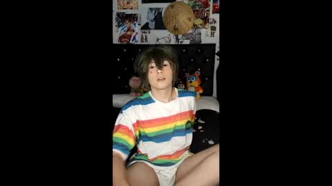 thebluesky_18 online show from April 21, 5:35 am