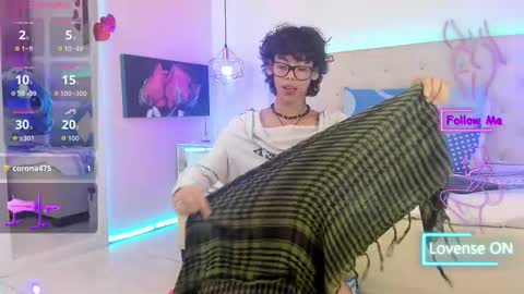 ethan online show from October 17, 8:13 pm