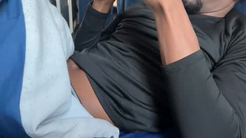 theeshooterr online show from February 10, 6:03 pm