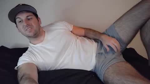 Theetwohander online show from February 18, 3:04 am