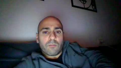 Snapshot of thegame323 chatting on February 11, 9:35 pm thegame323 online show from February 11, 9:35 pm