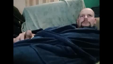 Snapshot of thehornyman916 chatting on January 9, 6:36 pm thehornyman916 online show from January 9, 6:36 pm