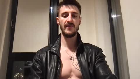 Snapshot of thejoker888 chatting on December 21, 12:53 am Master Joker online show from December 21, 12:53 am