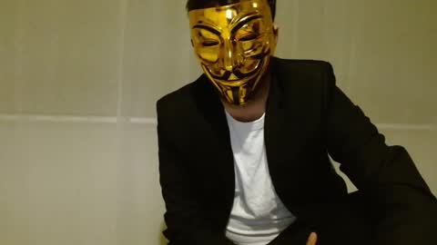 The Masked Londoner online show from March 20, 6:45 pm