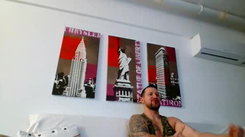 Big Alpha Daddy Master online show from January 19, 4:04 pm