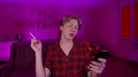 Sever online show from March 8, 7:29 pm