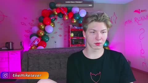 Sever online show from December 19, 6:23 pm