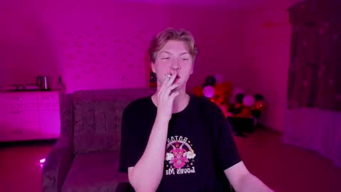 Sever online show from January 17, 6:36 pm