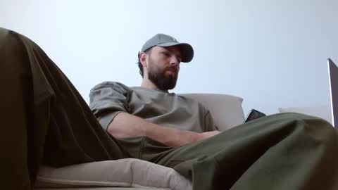 TheMonarchGoat online show from March 11, 10:00 am