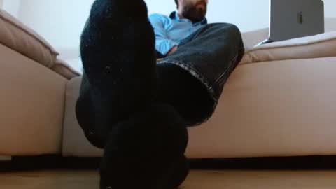 TheMonarchGoat online show from October 3, 12:10 pm