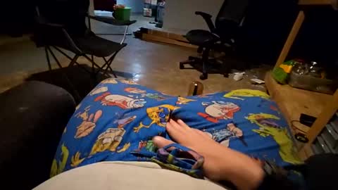 thenewone22901 online show from October 19, 4:17 am