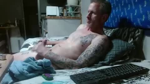 theoneyouwanttwofuck online show from February 14, 3:43 am