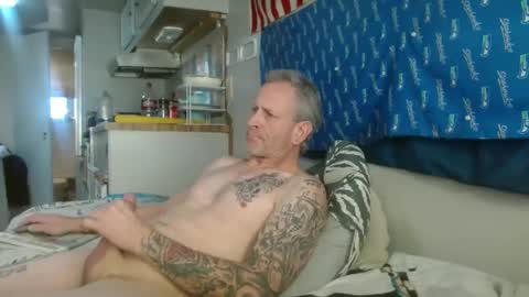 theoneyouwanttwofuck online show from January 9, 5:33 pm