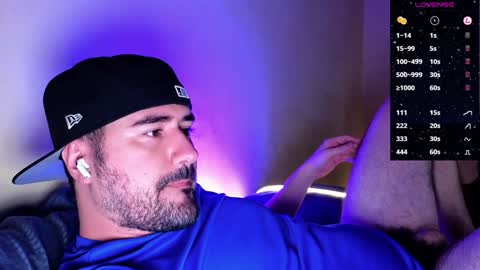 Snapshot of theoravi chatting on January 6, 3:09 am Theo Ravi online show from January 6, 3:09 am