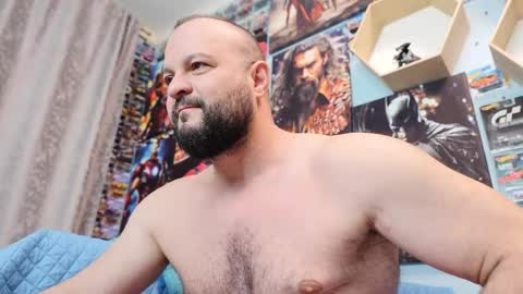 Chris online show from January 8, 5:45 am