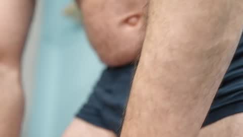 Chris online show from December 12, 6:31 pm