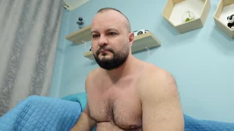 Chris online show from February 18, 6:59 am