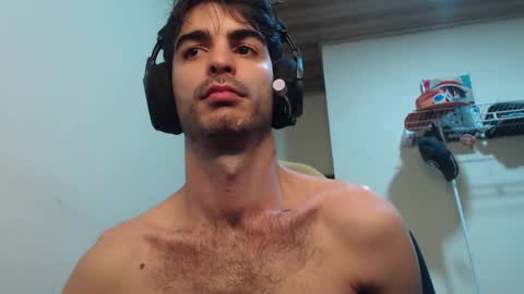 Snapshot of therazhanen chatting on October 23, 6:50 am Santiago Enrique online show from October 23, 6:50 am