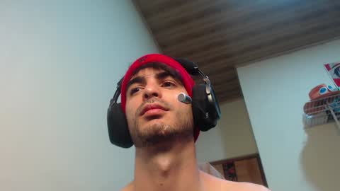 Snapshot of therazhanen chatting on January 21, 6:01 am Santiago Enrique online show from January 21, 6:01 am