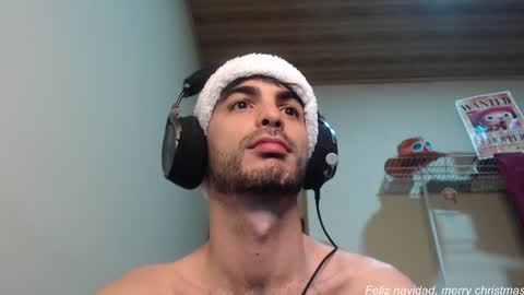 Snapshot of therazhanen chatting on December 30, 6:42 am Santiago Enrique online show from December 30, 6:42 am