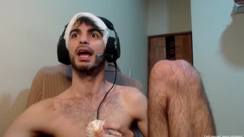 Snapshot of therazhanen chatting on December 31, 4:49 am Santiago Enrique online show from December 31, 4:49 am