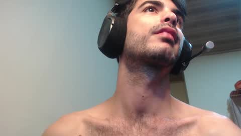 Snapshot of therazhanen chatting on January 11, 6:24 am Santiago Enrique online show from January 11, 6:24 am