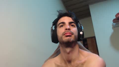 Snapshot of therazhanen chatting on January 12, 6:06 am Santiago Enrique online show from January 12, 6:06 am