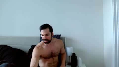 Yoshi online show from October 20, 9:19 pm