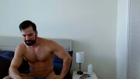 Yoshi online show from September 13, 8:10 pm