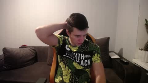 Nick   online show from December 15, 8:15 pm