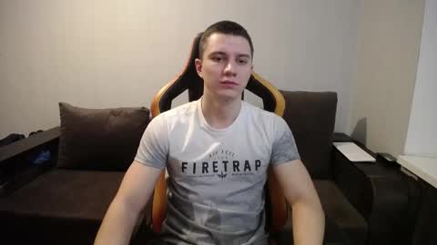 Nick   online show from February 26, 6:42 pm