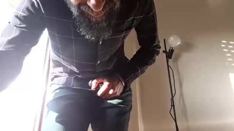 thesixpack_ online show from March 7, 4:49 pm