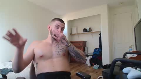 Snapshot of theufcfan_8181 chatting on March 8, 10:02 pm troy online show from March 8, 10:02 pm