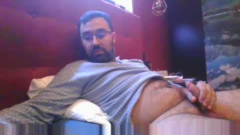 Snapshot of theviper1990 chatting on January 29, 2:51 am Carlos1990 online show from January 29, 2:51 am